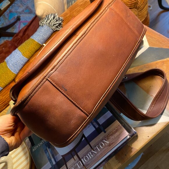 RARE: Vintage Coach Taft Bag 9980 in British Tan - Picture 6 of 8